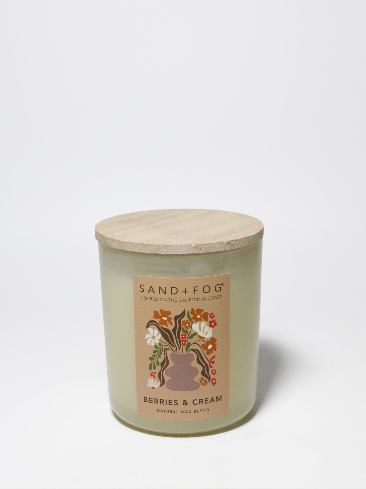 Scented Berries & Cream 10 oz scented candle