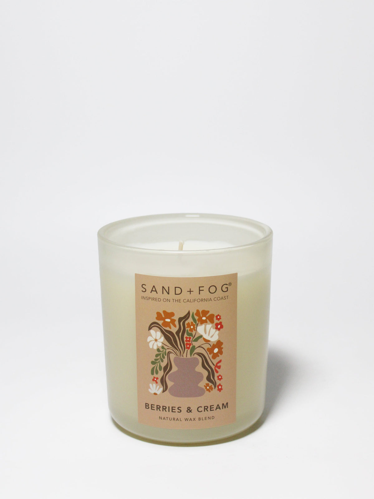 Scented Berries & Cream 10 oz scented candle