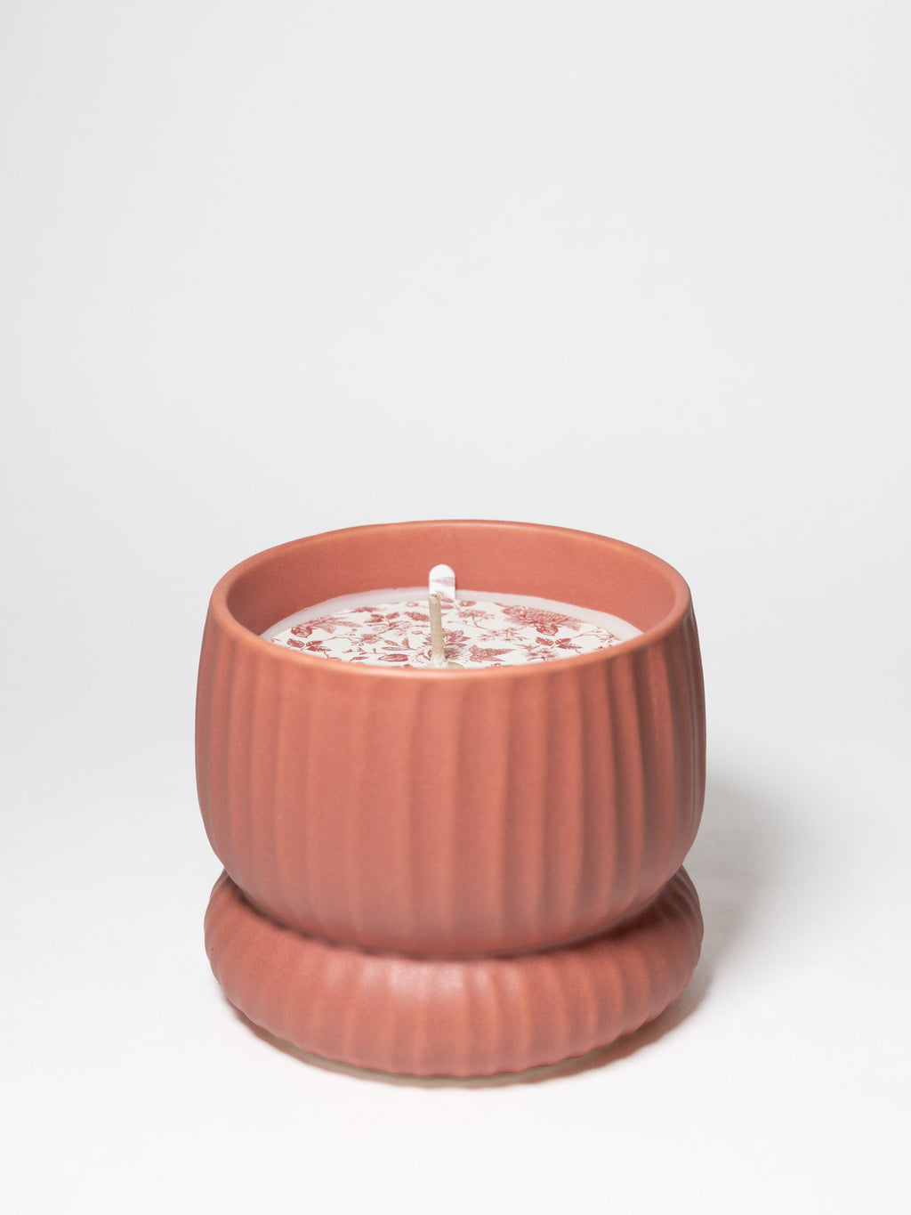Scented Amber & Fig 10 oz scented candle