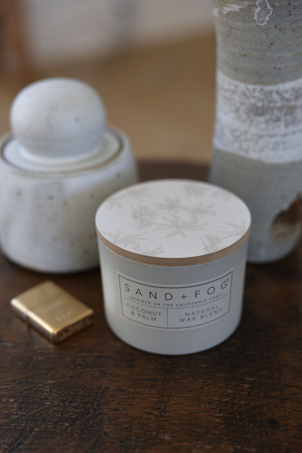 Scented Coconut & Palm 12 oz scented candle