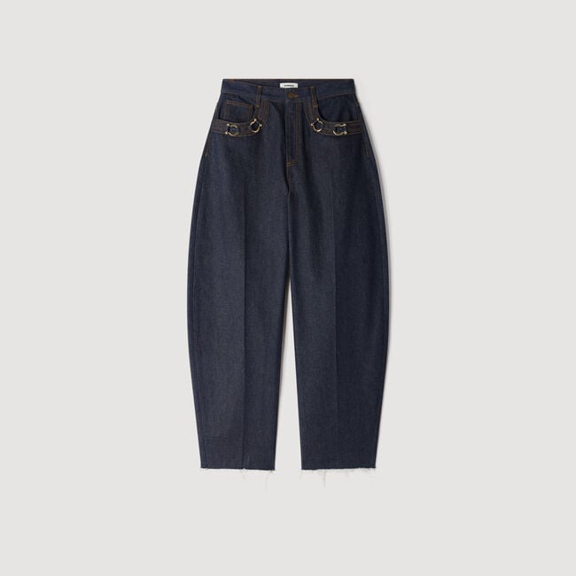 Barrel jeans with metal details