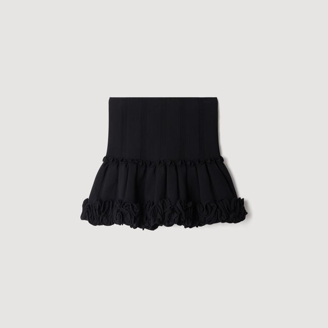 Short ribbed knit skirt