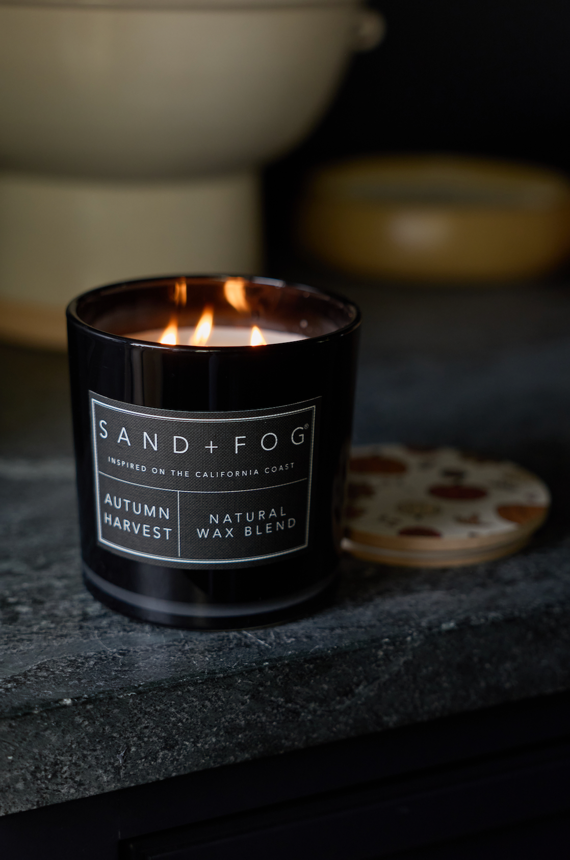 Scented Autumn Harvest 21 oz scented candle